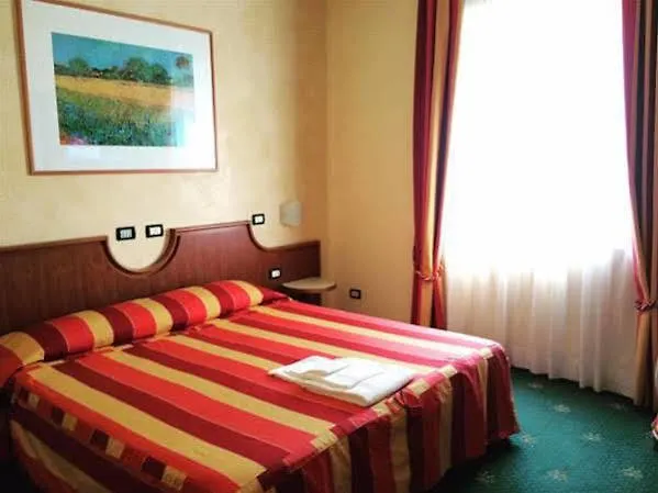 ****  Hotel Guerro Castelvetro di Modena Italy