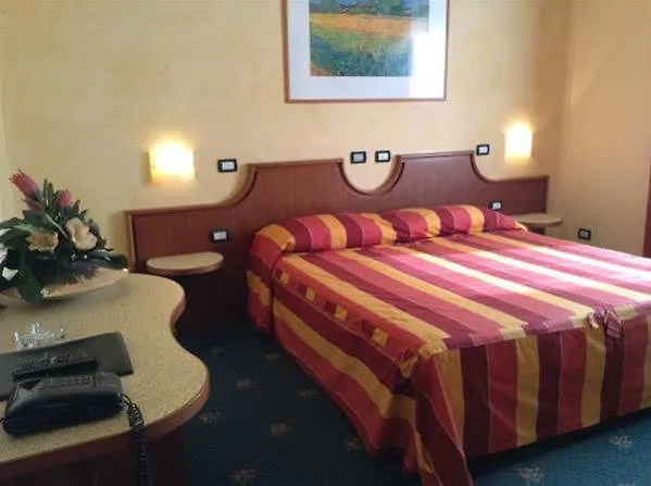 Hotel Guerro Castelvetro di Modena